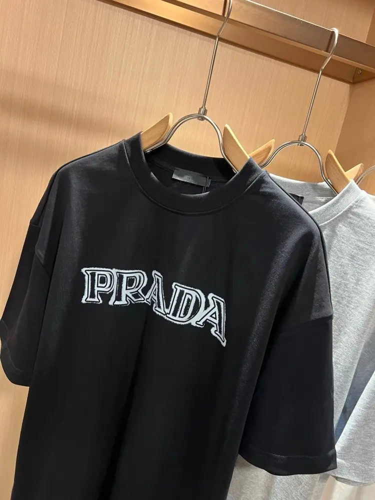 Prada Футболка чоловіча — Фото 5