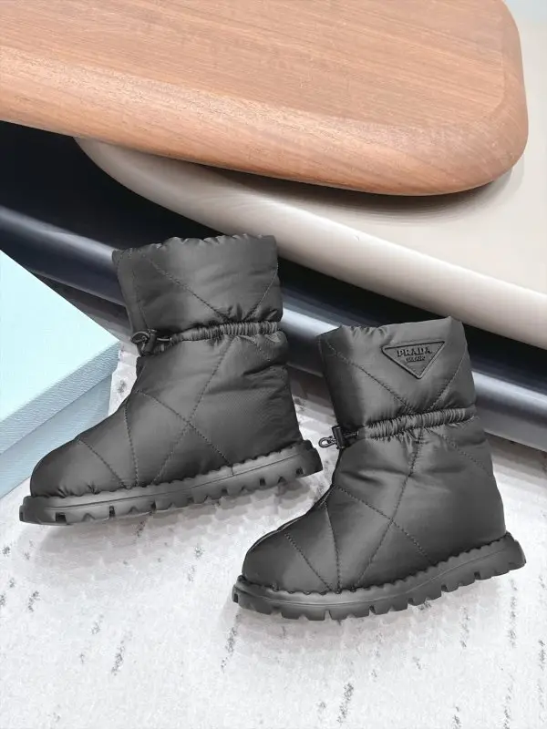 Prada Угги на пуху — Фото 4