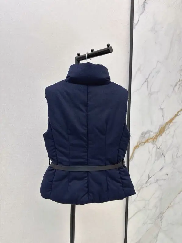 Prada Жилетка на пуху жіноча — Фото 4