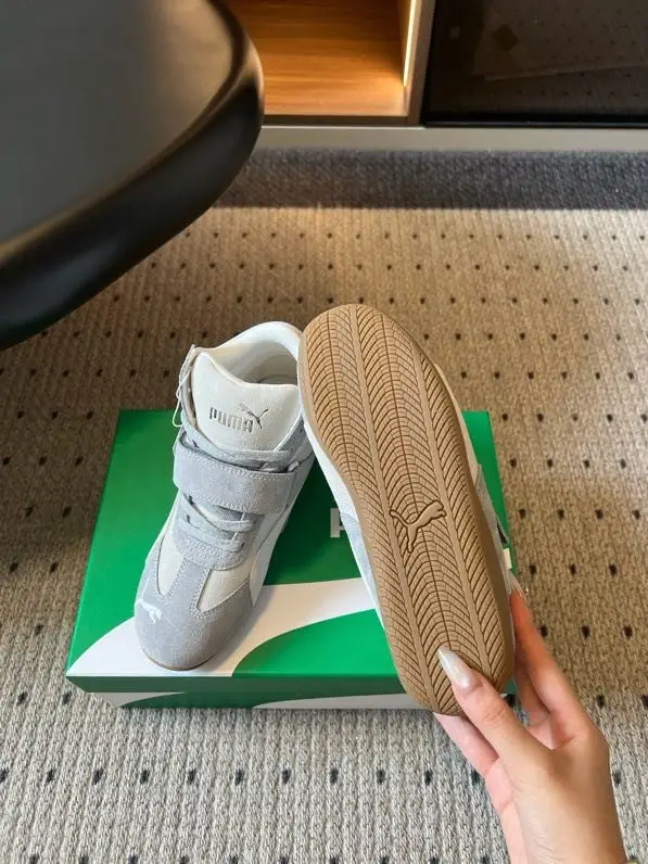 PUMA Кросівки на танкетці жіночі — Фото 4