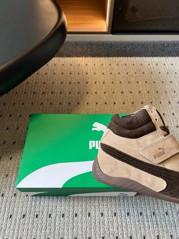 PUMA Кроссовки на танкетке женские — Фото 4