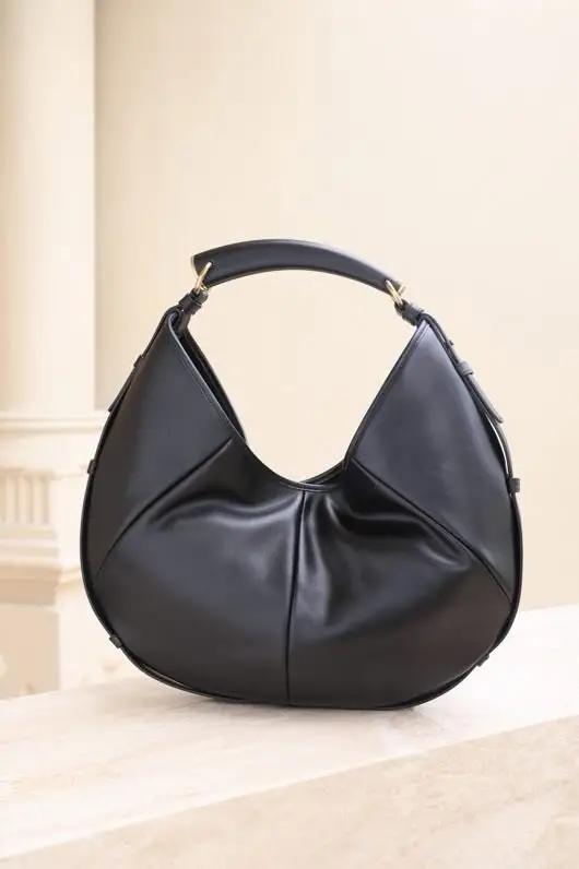 Saint Laurent A bag across shoulder Mombasa Medium 40 cm of soft cow skin — Photo 5