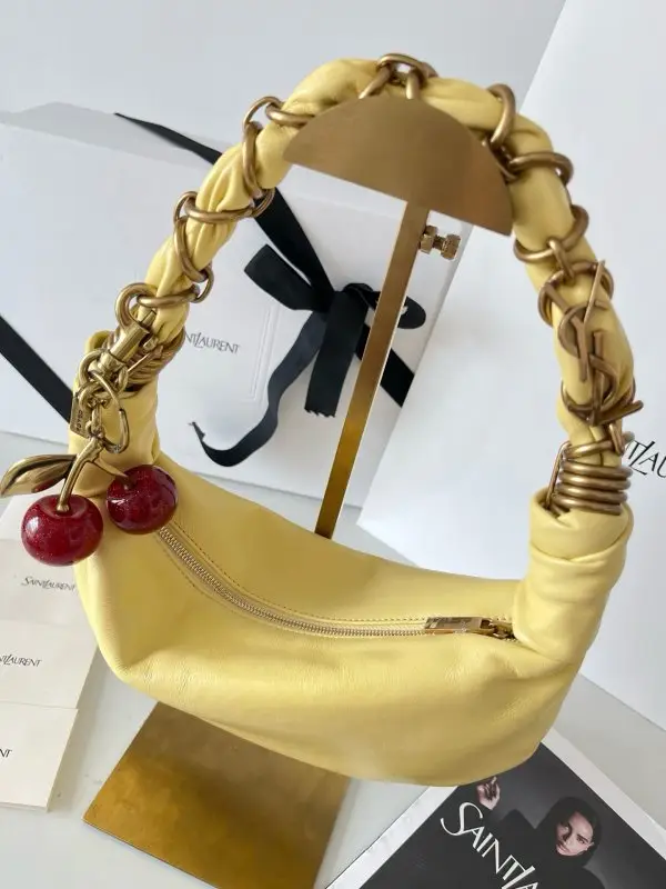 Saint Laurent A bag Amalia leather women's 19 cm — Photo 3
