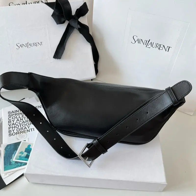 Saint Laurent A bag on belt leather 25 cm — Photo 2