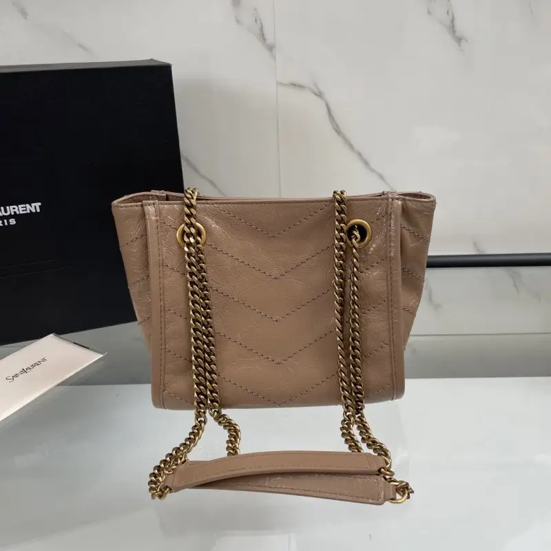 Saint Laurent A bag шопер Niki 19 cm leather — Photo 2