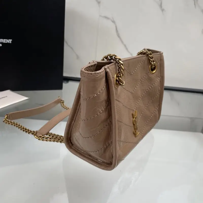 Saint Laurent A bag шопер Niki 19 cm leather — Photo 3