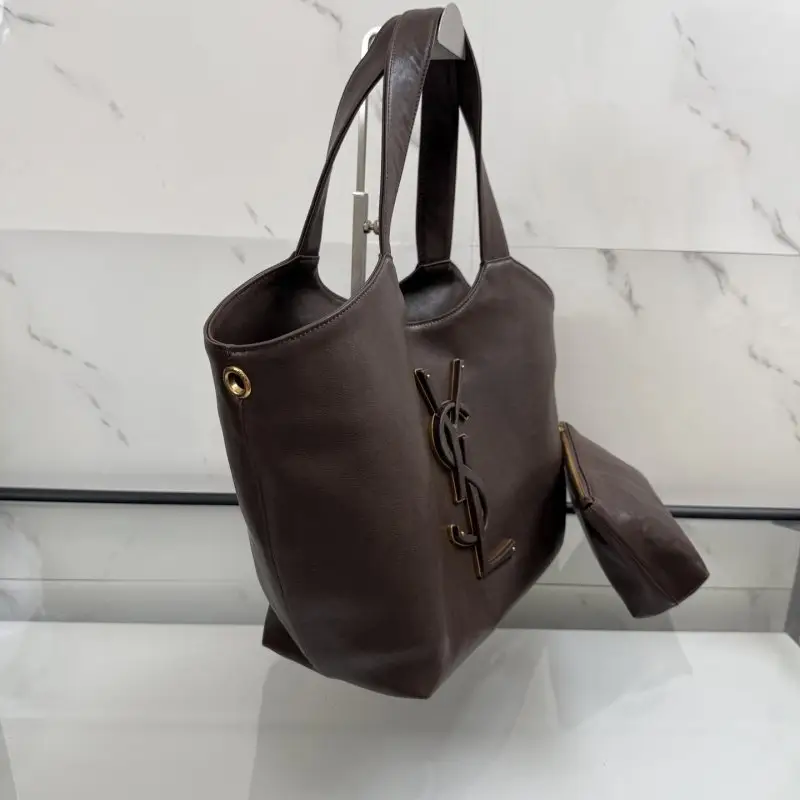 Saint Laurent A bag-тоут lcare Maxi leather 46 cm — Photo 3