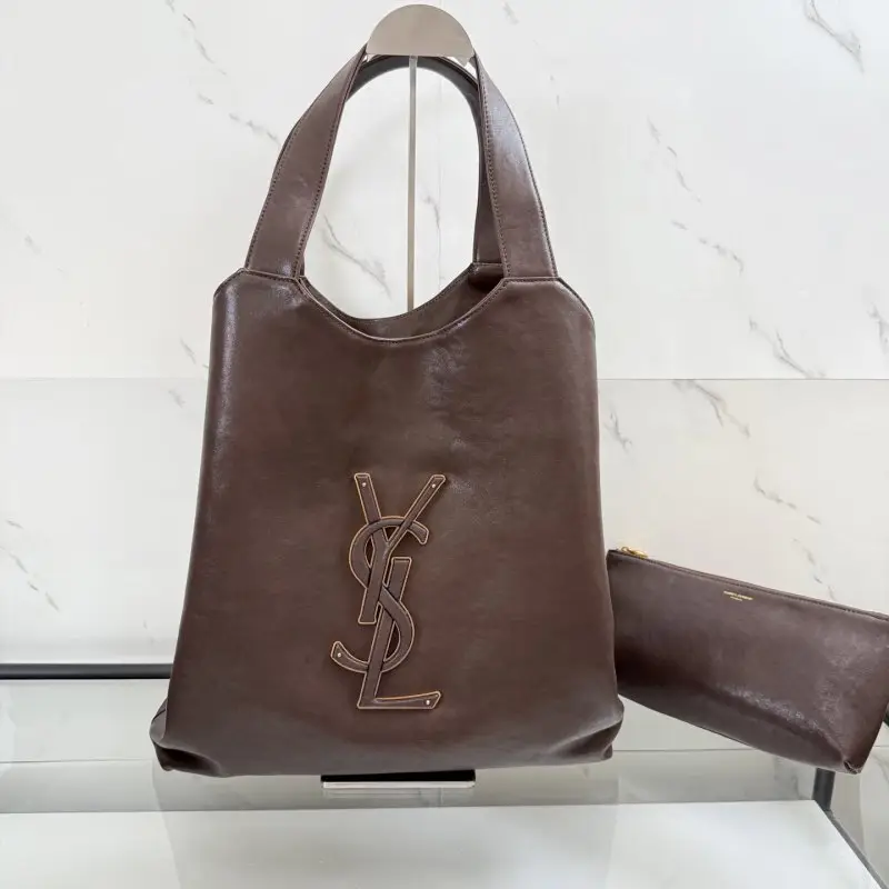 Saint Laurent Сумка-тоут lcare Maxi кожаная 46 см — Фото 5