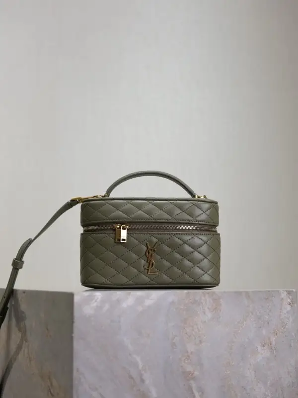 Saint Laurent — Сумка жіноча GABY MINI 18 см
