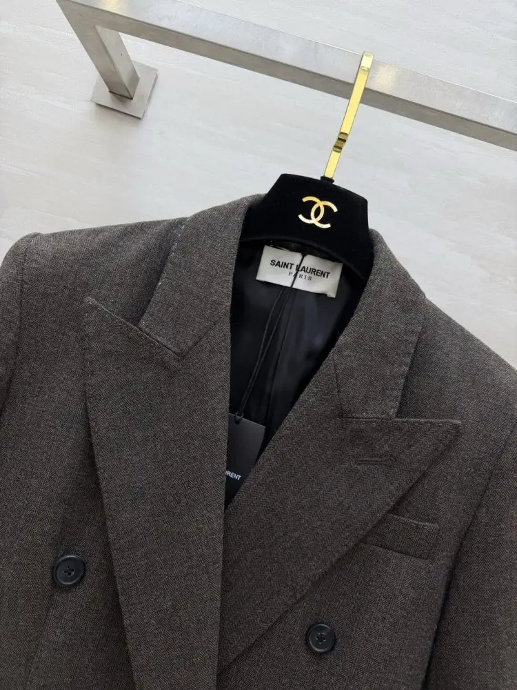 Saint Laurent A jacket female — Photo 3