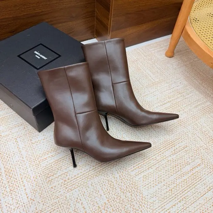 Saint Laurent — Ботильйони LE CASSANDRE на високому підборах