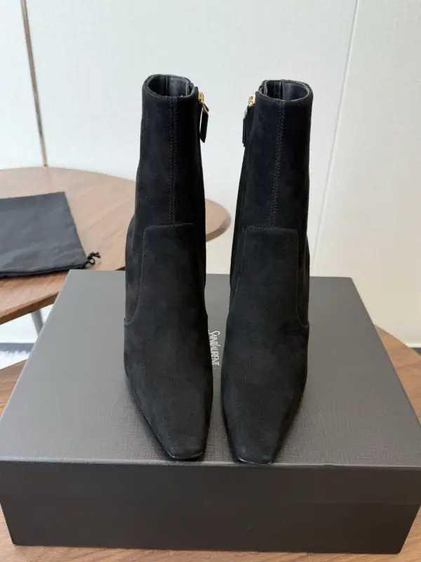 Saint Laurent Ботильйони шкіряні на підборах — Фото 2