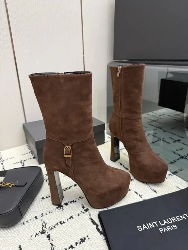 Saint Laurent — Ankle boots on high heel and platform