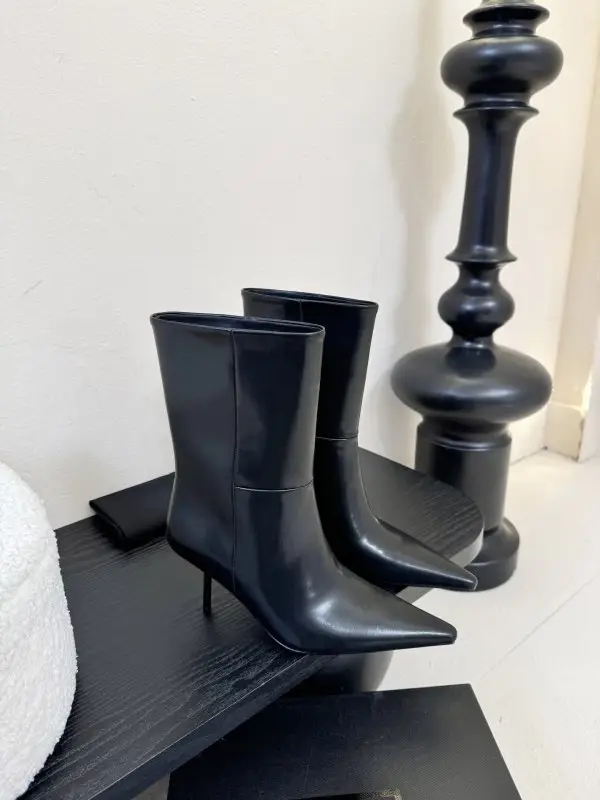 Ankle boots on high heel