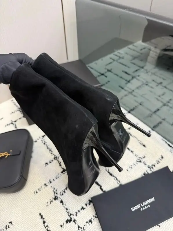 Saint Laurent Ботильоны на шпильке — Фото 4