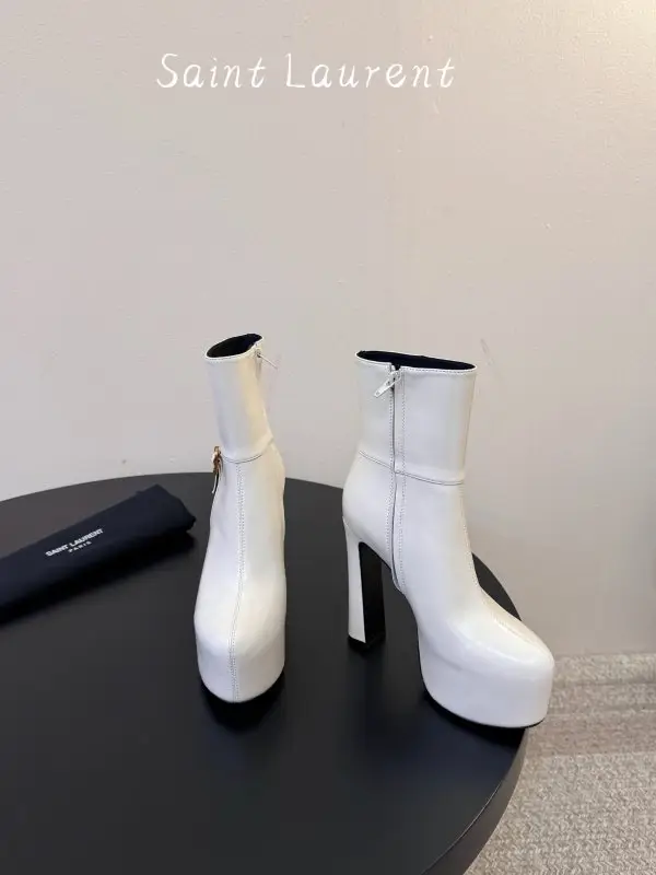 Saint Laurent — Ботильйони