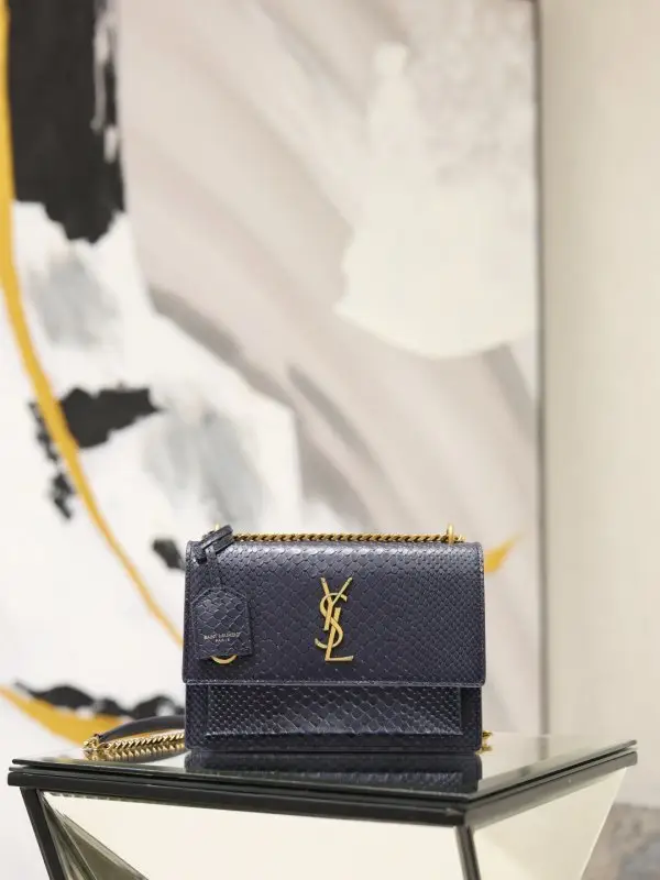 Saint Laurent — Black a bag Sunset 22 cm of snakeskin skin