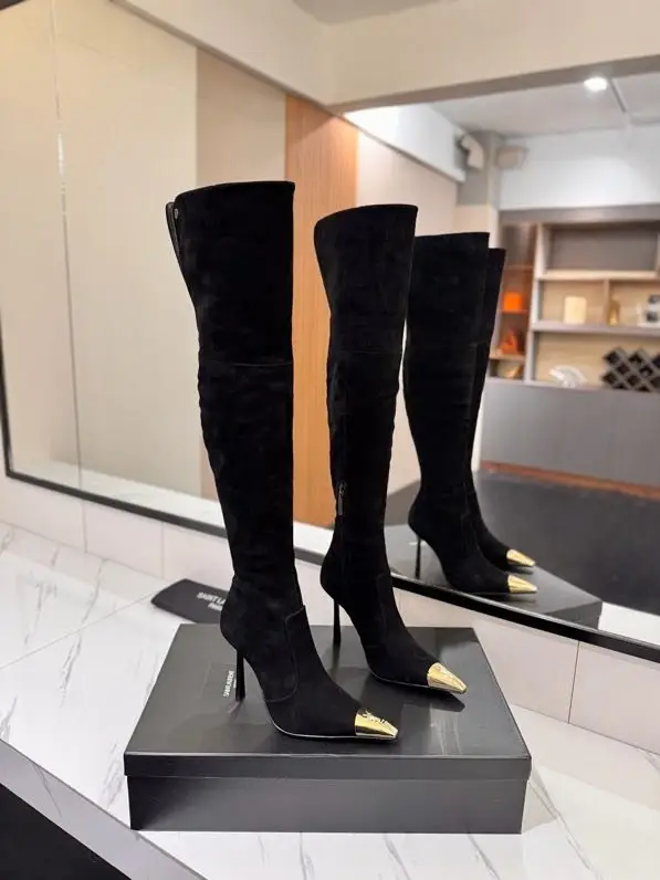 Saint Laurent — Boots women's on stud