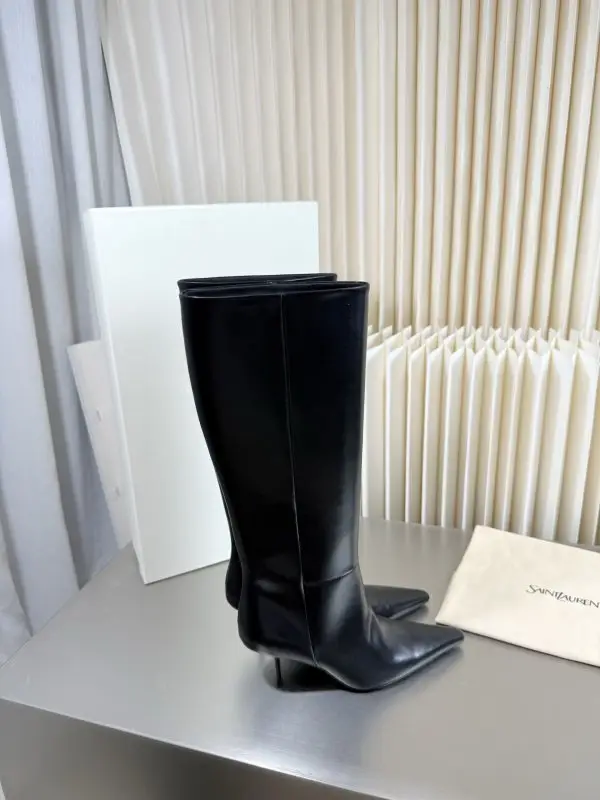 Saint Laurent — Чоботи жіночі