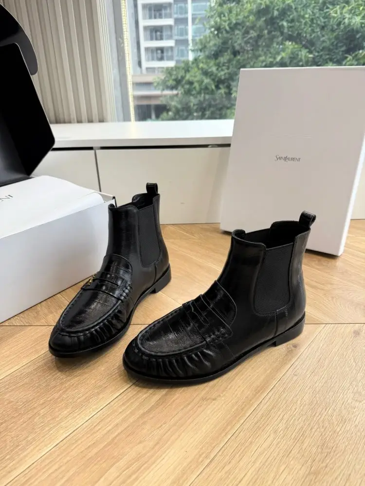 Saint Laurent — Boots women's