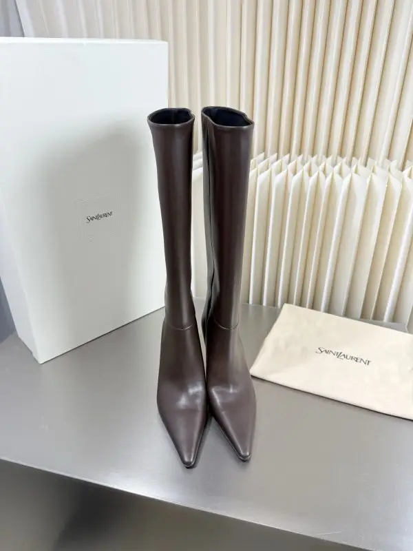 Saint Laurent Чоботи жіночі — Фото 2