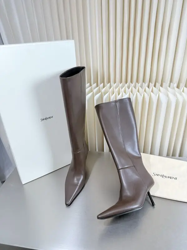 Saint Laurent Чоботи жіночі — Фото 3
