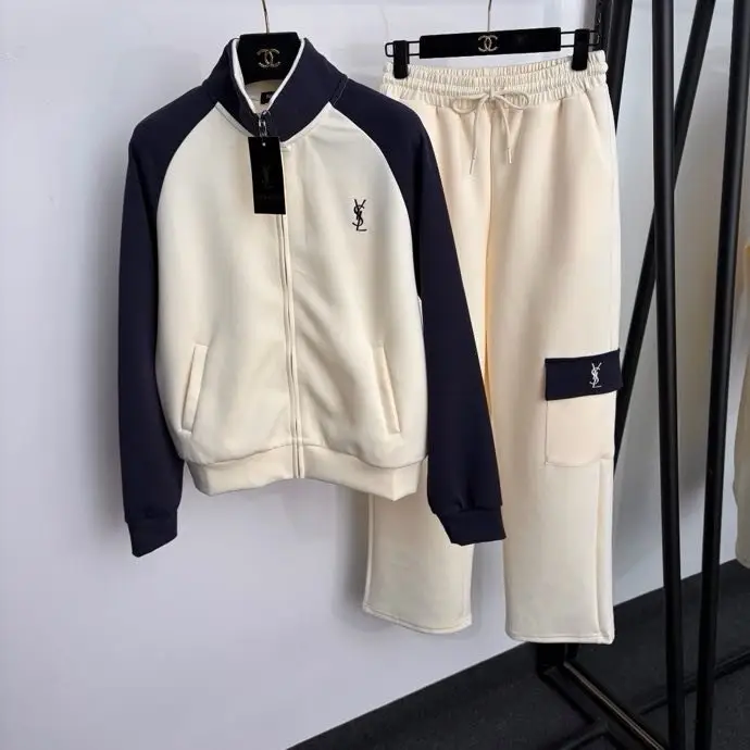 Saint Laurent — Костюм жіночий