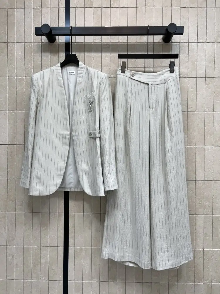 Saint Laurent — Costume female