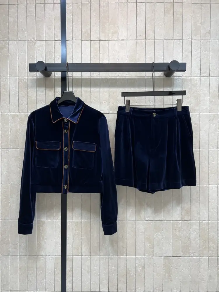 Saint Laurent — Costume female