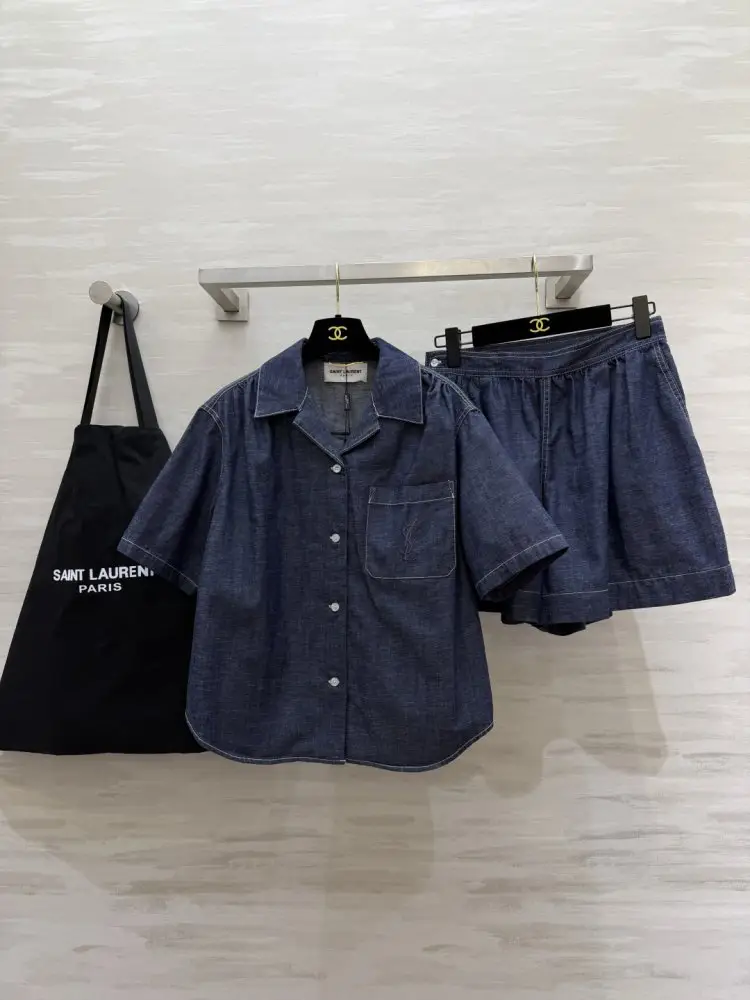 Saint Laurent — Costume female