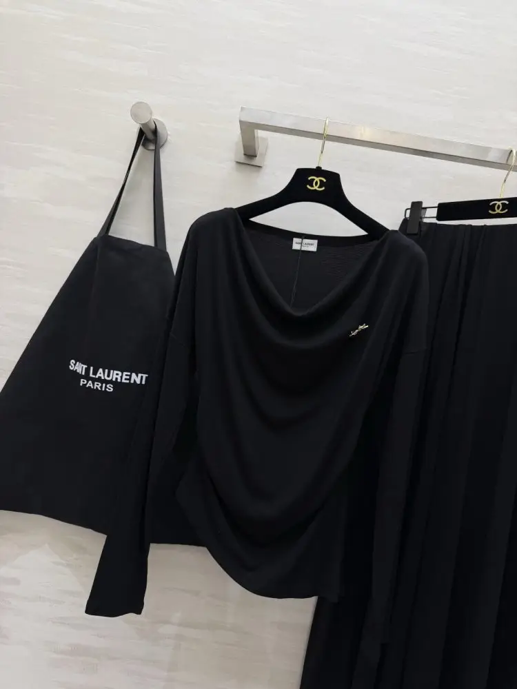 Saint Laurent Костюм женский — Фото 2