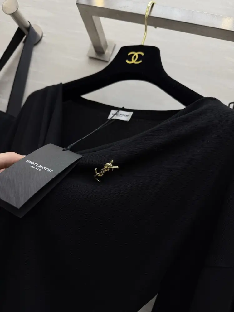 Saint Laurent Костюм женский — Фото 5