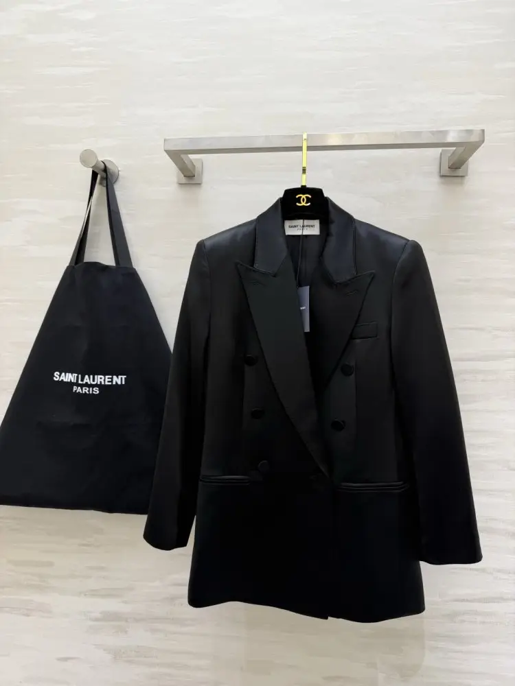 Saint Laurent — Двобортний піджак з атласу