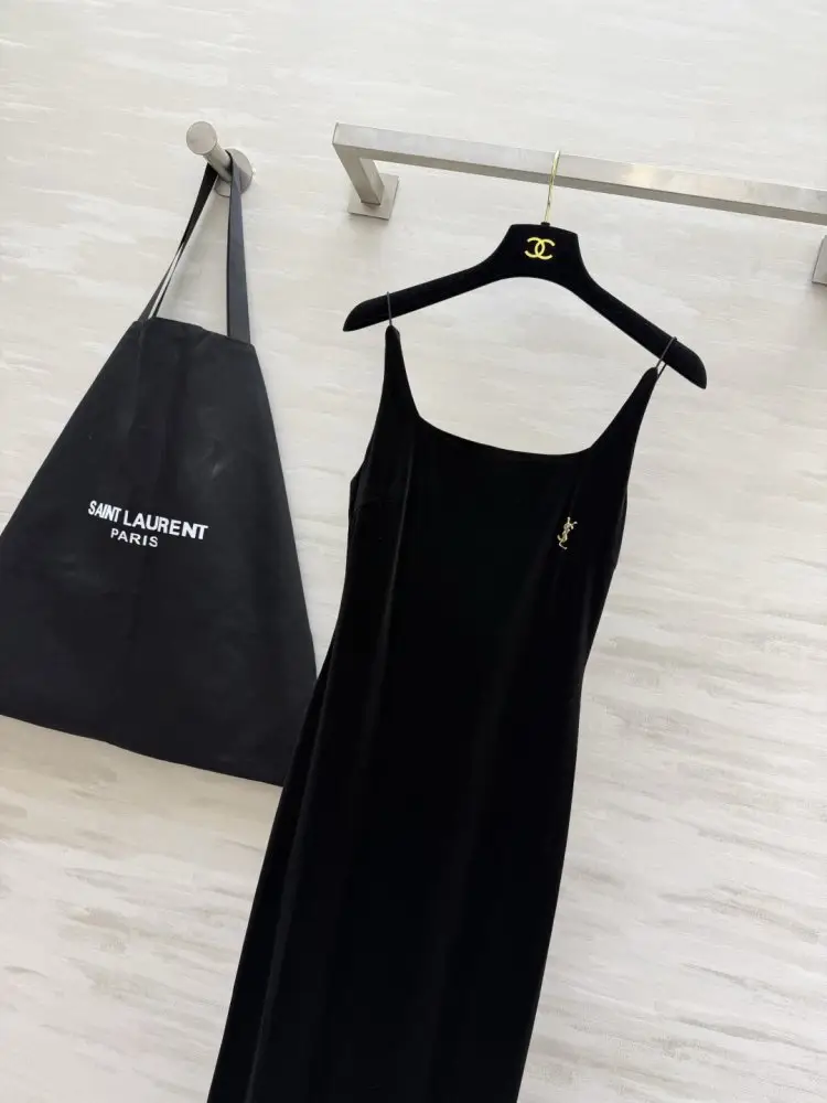 Saint Laurent Плаття, Сукня оксамитове — Фото 3