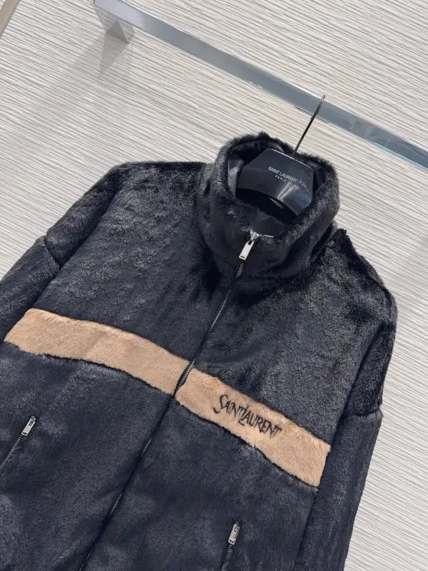 Saint Laurent Куртка меховая женская — Фото 2