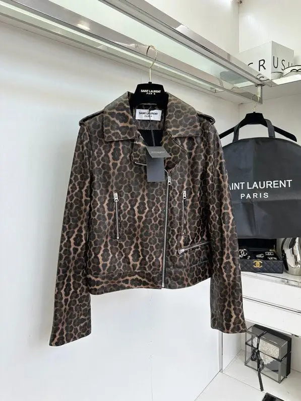 Saint Laurent Куртка кожаная женская — Фото 1