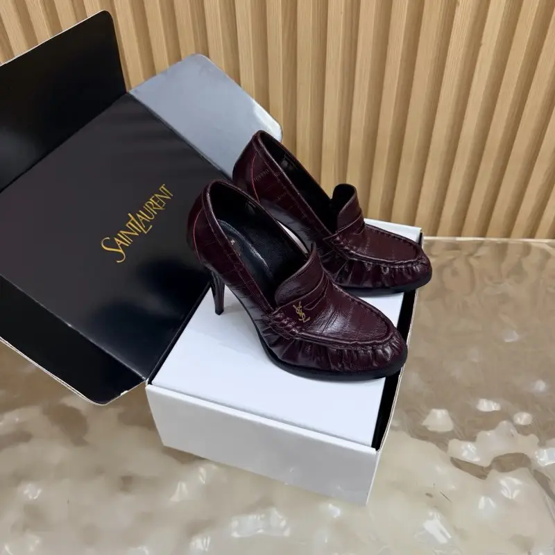 Saint Laurent — Лоферы на підборах YSL LE LOAFER