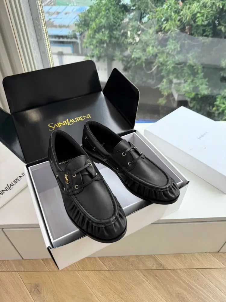 Saint Laurent Лоферы женские — Фото 2