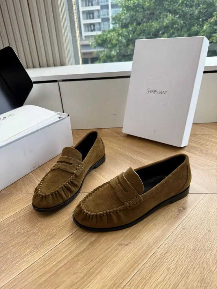 Saint Laurent Лоферы жіночі — Фото 2