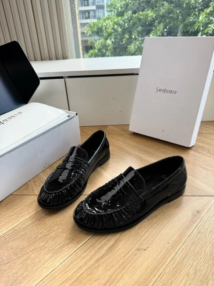 Saint Laurent Лоферы women's — Photo 2