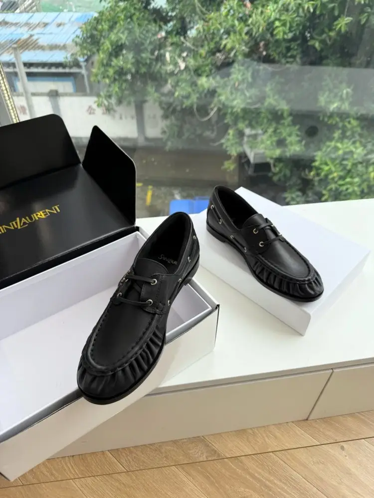 Saint Laurent Лоферы женские — Фото 3