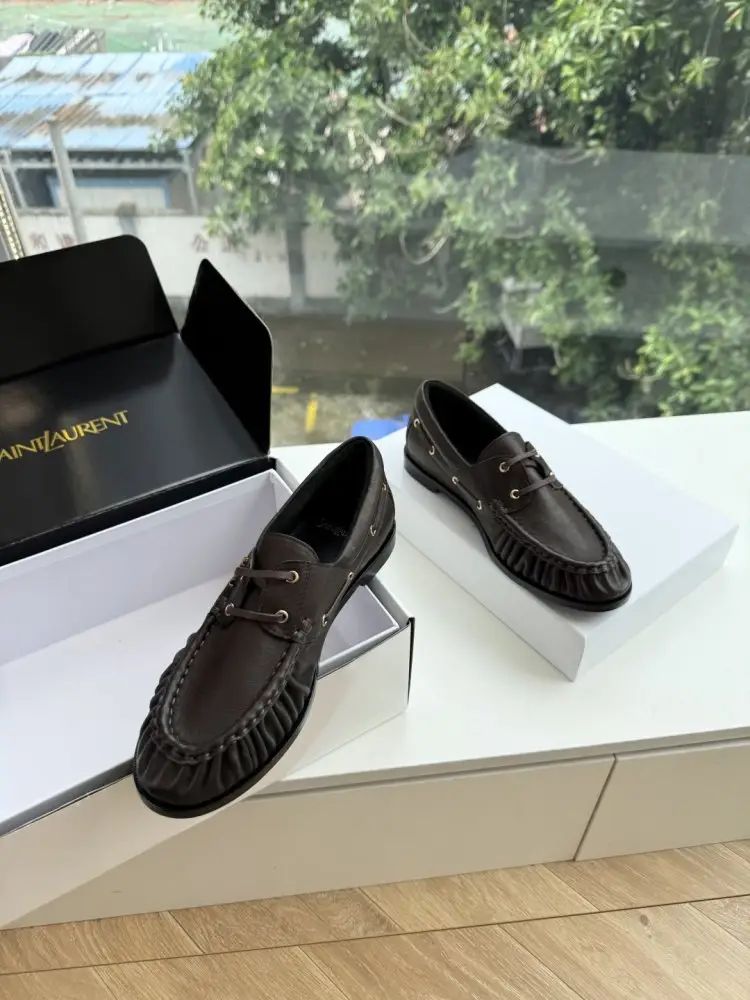 Saint Laurent Лоферы жіночі — Фото 3