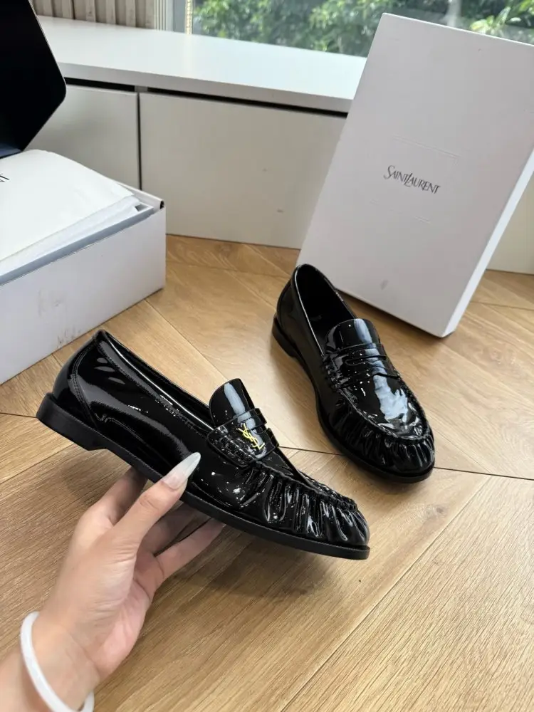 Saint Laurent Лоферы women's — Photo 4