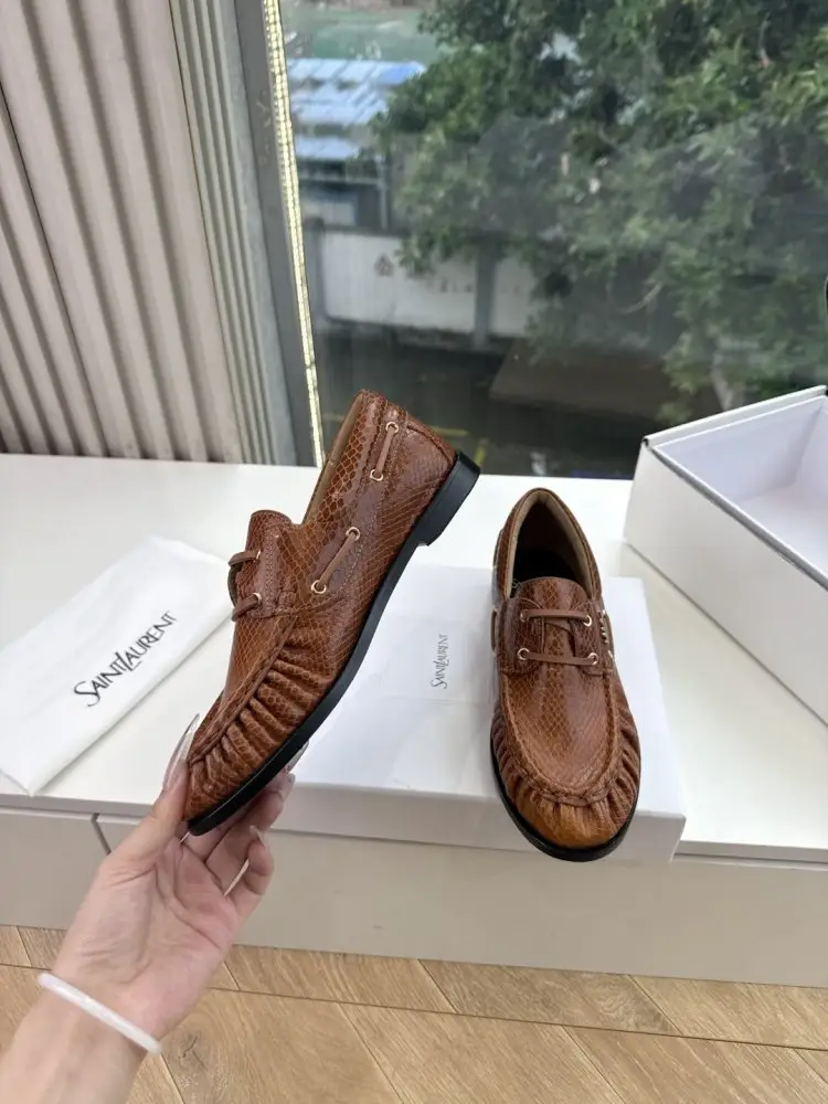 Saint Laurent Лоферы women's — Photo 5