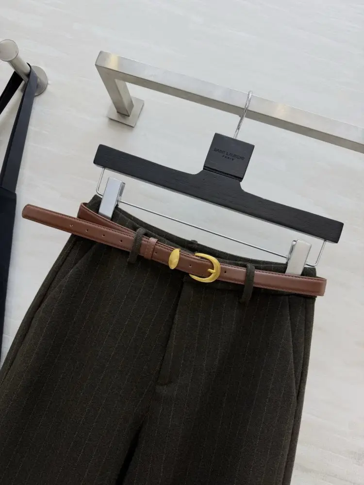 Saint Laurent Pants women's — Photo 2