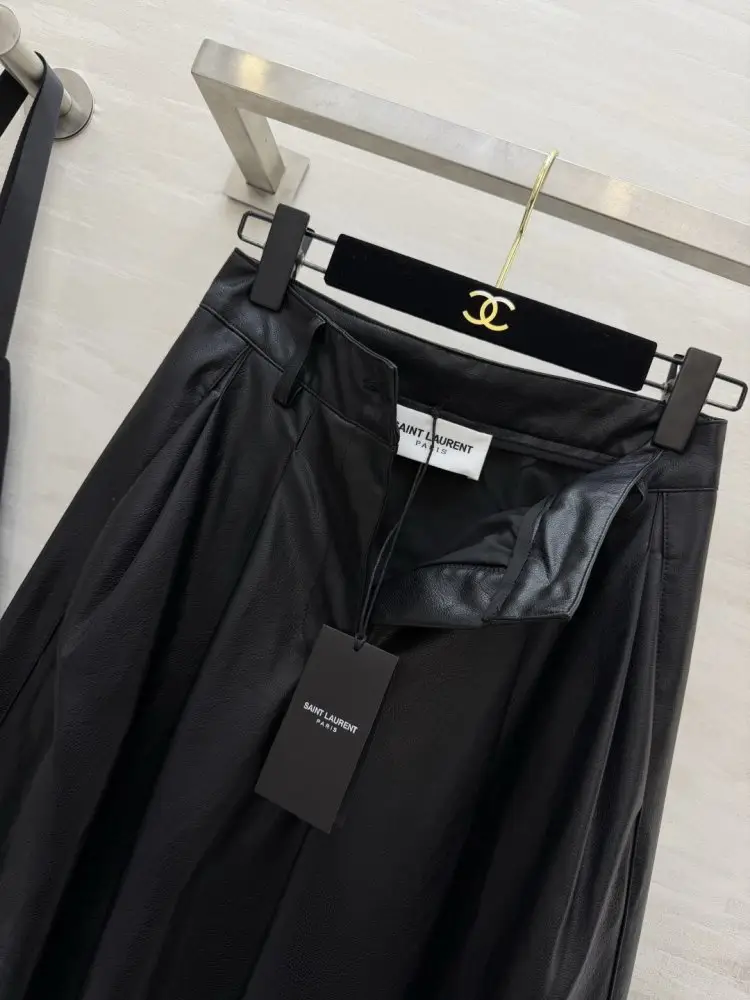 Saint Laurent Брюки женские — Фото 3