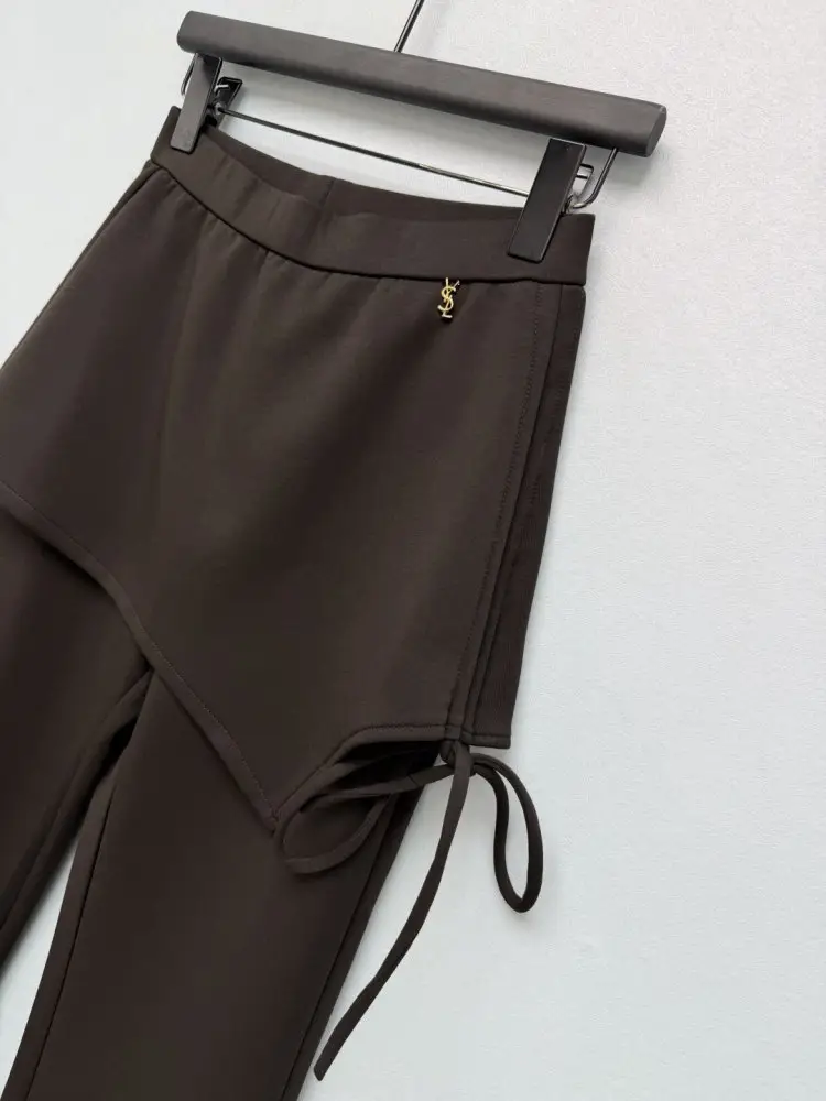 Saint Laurent Pants women's — Photo 5