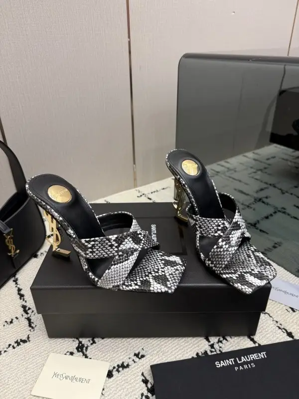 Saint Laurent — Босоніжки