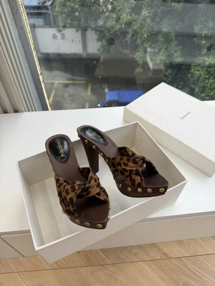 Saint Laurent Босоніжки — Фото 3