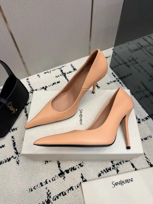 Saint Laurent — Shoes boats on high heel